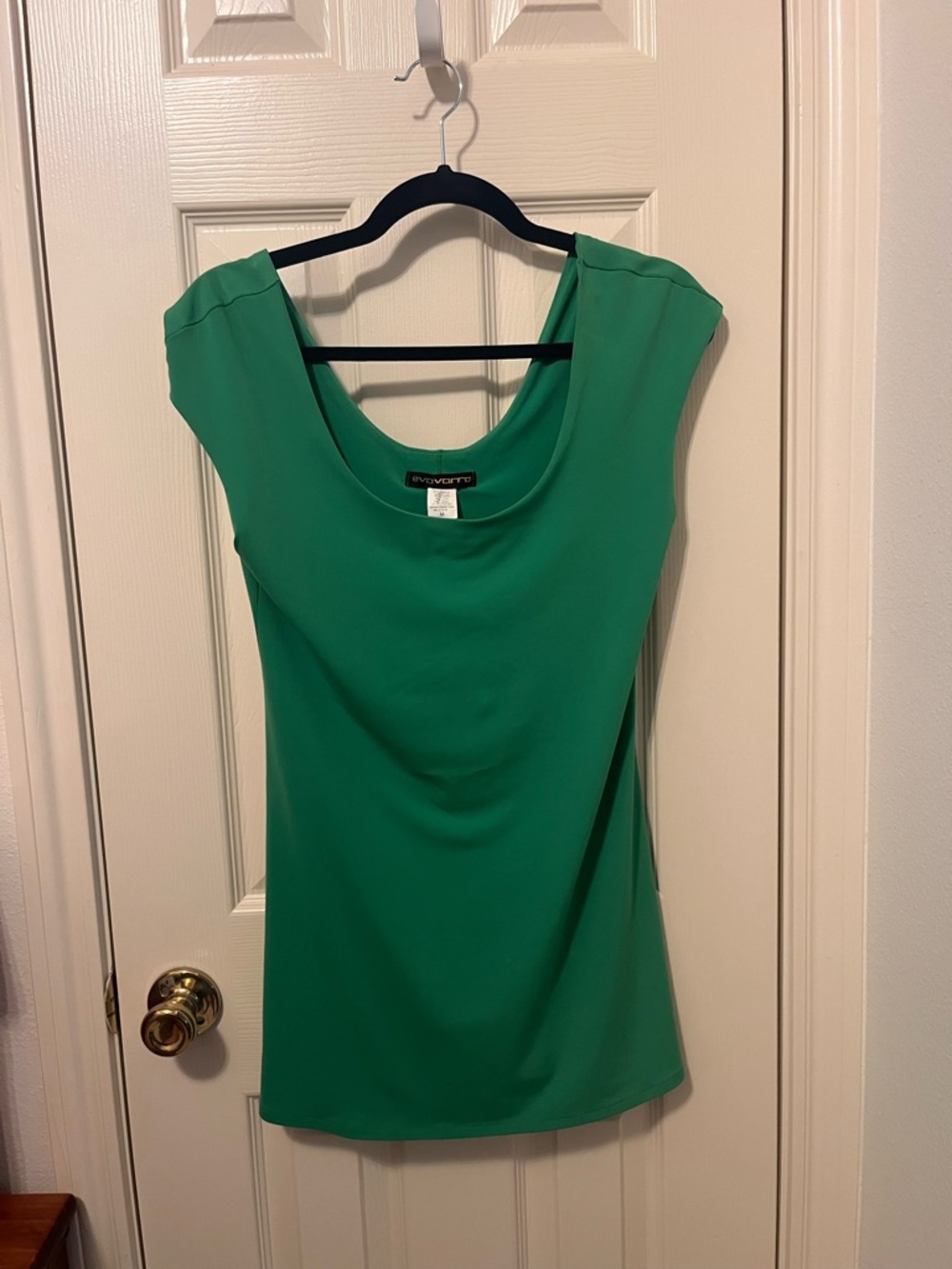 eva varro Emerald Scoop-Neck Cap Sleeve Tank